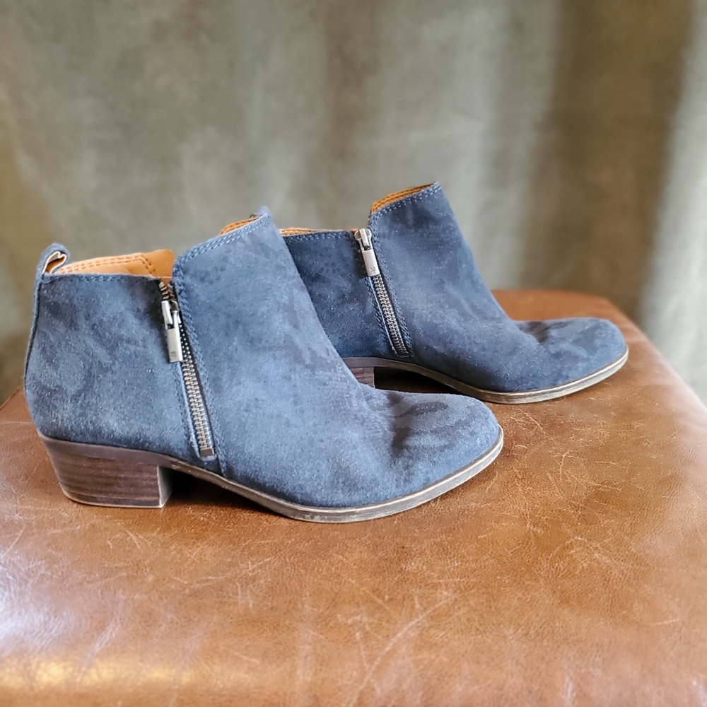 Lucky Brand Blue Leather Booties – Chic & Comfortable